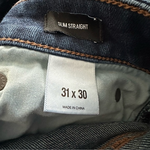 Express Dark Wash Mid Rise Stretch Jeans | Classic Fit | Size 31 x 30 - Picture 7 of 7